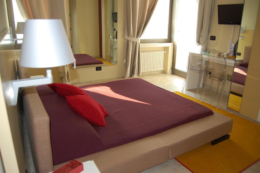 Relais Corte Bergamini ペスキエーラ・デル・ガルダ 部屋 写真